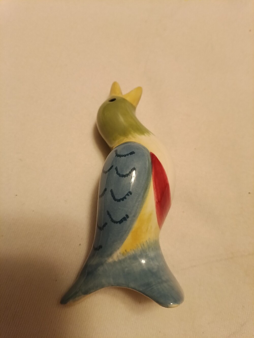 Hand-Painted Ceramic  Pie Bird    in Blue, White ,Yellow & Red